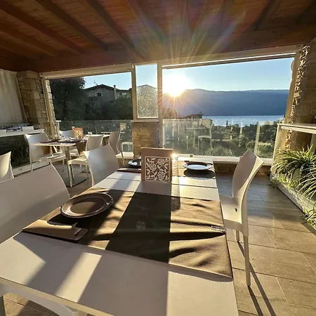 La Cascata Negli Ulivi Bed & Breakfast 3*