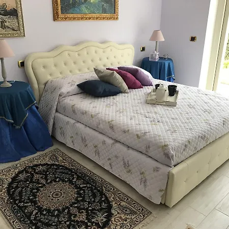La Cascata Negli Ulivi Bed & Breakfast 3*