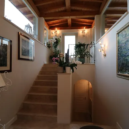 B&B La Cascata Negli Ulivi 토스콜라노마데노