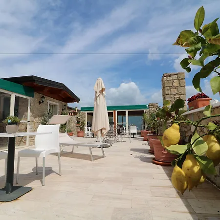 La Cascata Negli Ulivi B&B 토스콜라노마데노